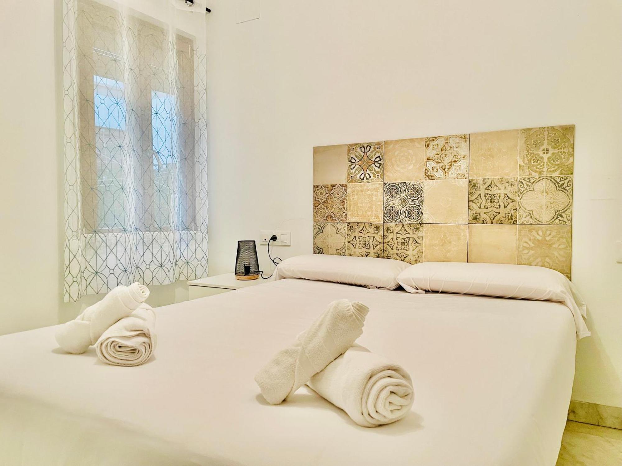 Entrecatedrales Suite Sevilla Exterior foto